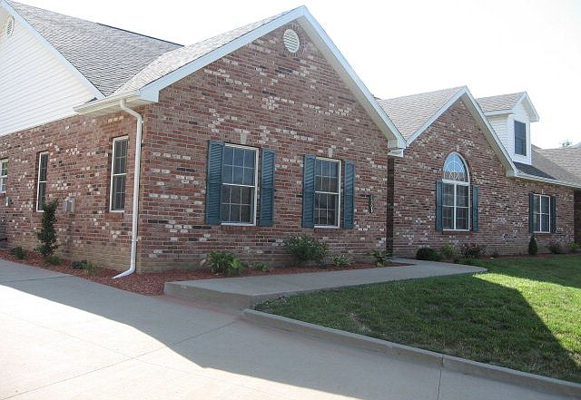 1st image of 4303 Kendallwood Ct