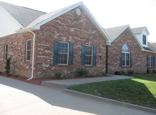 4303 Kendallwood Ct, Jefferson City, MO 65109
