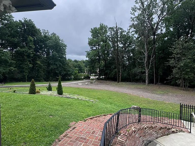 3910 James Rd — Photo 19