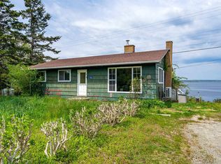 1166 Sandy Point Rd, Shelburne, NS B0T 1W0
