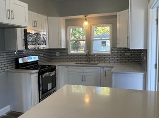 555 Ross St, Joliet, IL 60435