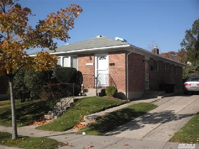 2nd image of 22647 77th Ave
