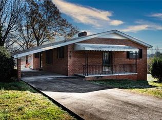 3255 Eckard Creek Cir, Connelly Springs, NC 28612