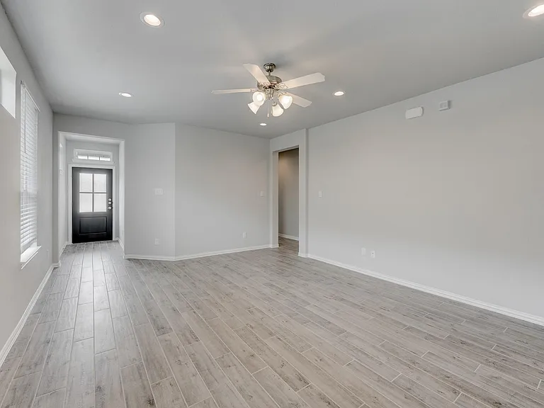 1229 Red Hills Dr — Photo 7