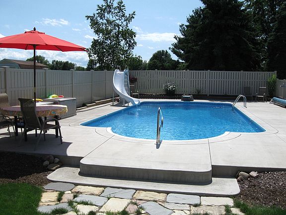 Heated inground pool