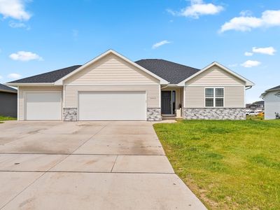 1645 Frontier Rd, Luxemburg, WI, 54217