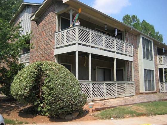1st image of 4920 Seven Pine Cir NW