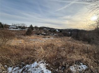 R3 Zoned Manor Rd #2, Delmont, PA