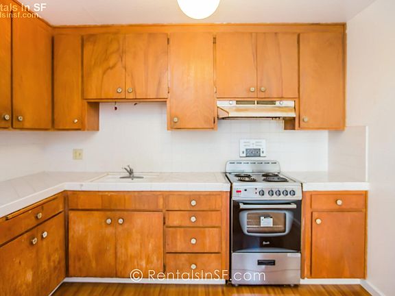 5th image of 355 24th Ave APT 103