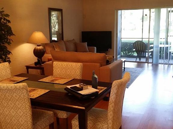 4th image of 203 Cypress Ct