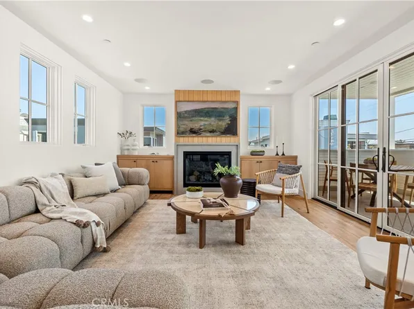 321 Homer Pl, Manhattan Beach, CA 90266