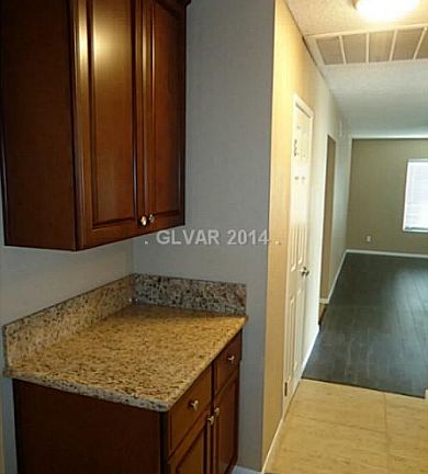3rd image of 3963 Arrowood Dr