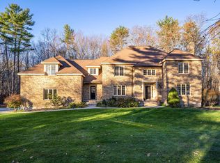 15 Rockrimmon Rd, North Hampton, NH 03862