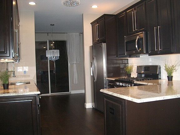 2nd image of 364 Glen Leven Ct