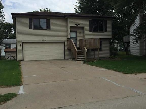 2nd image of 3605 Katie Dr