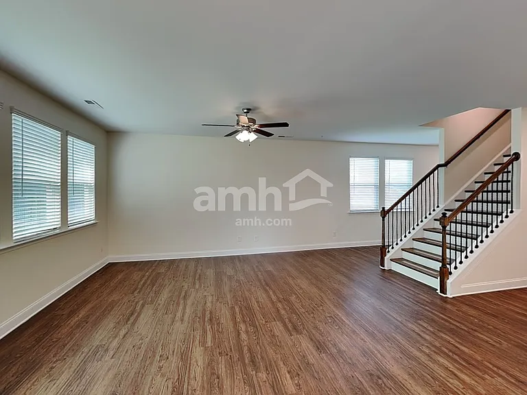 6177 Rosemore Ln — Photo 6
