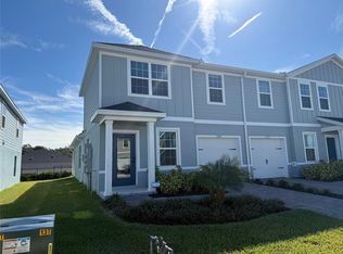 1200 Port Blue Way, Lady Lake, FL 32159