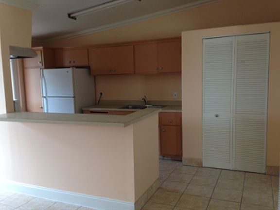 2nd image of 11940 Avon Way APT 4