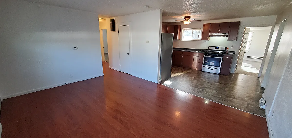 Building Photo - 1203 W Bradley Ave
