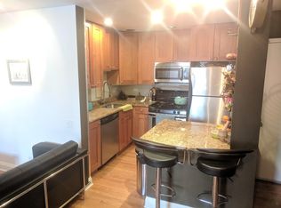 2140 N Lincoln Ave APT 5201, Chicago, IL 60614