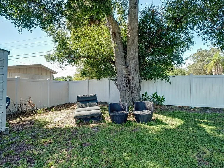4106 W Oklahoma Ave — Photo 29