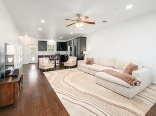 726 Lost Pines Ln, Cedar Park, TX 78613
