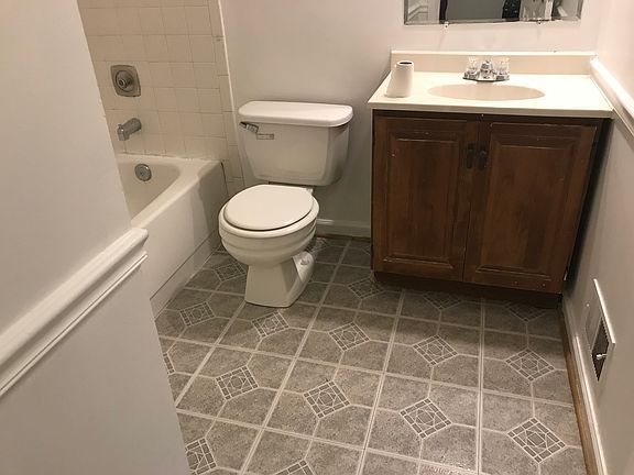 4th image of 3401 Austin Ct