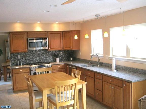 2nd image of 1501 Society Hill Dr
