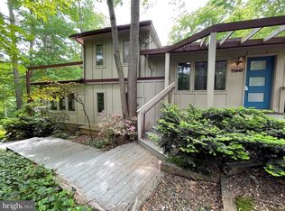 11947 Stanbaugh Ln, Manassas, VA 20112