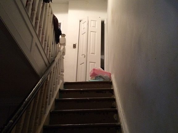 4th image of 2679 Hubbard St #1