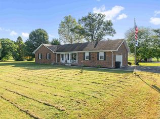 9585 River Rd, Lewisport, KY 42351