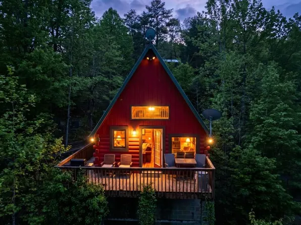 125 Mulberry Ln, Bryson City, NC 28713