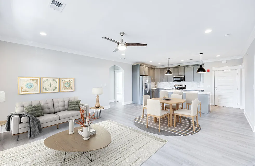 1530 East Pointe Blvd NE - 107 — Photo 3