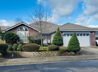 296 Brandon St, Central Pt, OR 97502