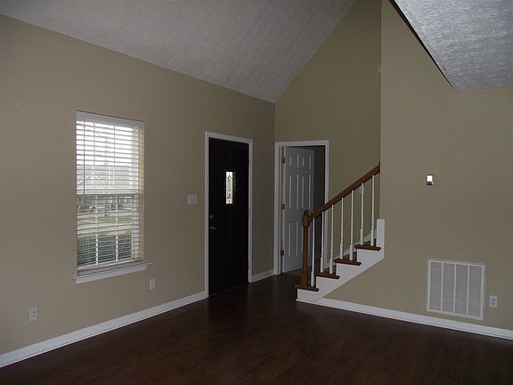 5th image of 753 Jennings Ct