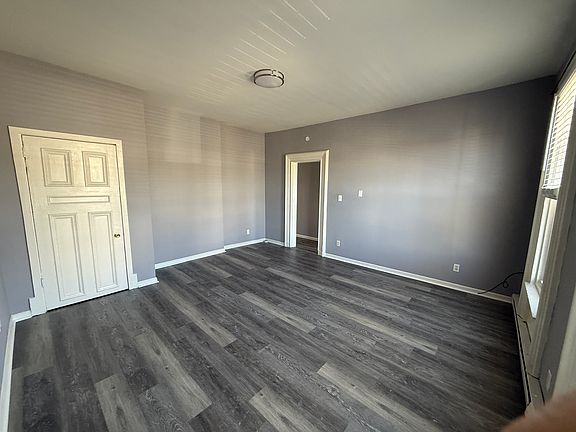 2nd image of 530 California Ave #1