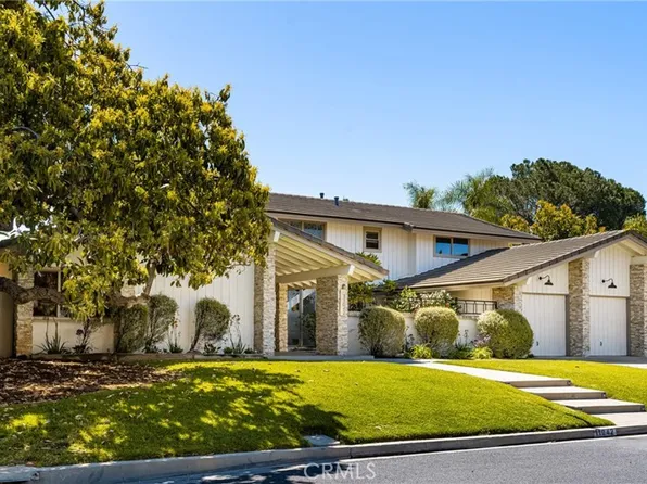 11042 Hunting Horn Dr, Santa Ana, CA 92705