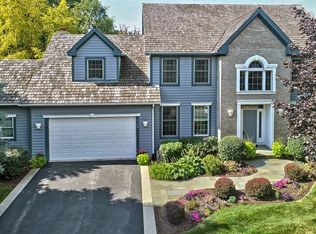 6308 Valley View Cir, Long Grove, IL 60047