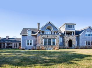 11 Peases Point Rd, Edgartown, MA 02539