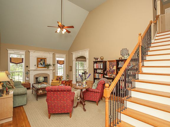 4th image of 5429 Cavendish Dr