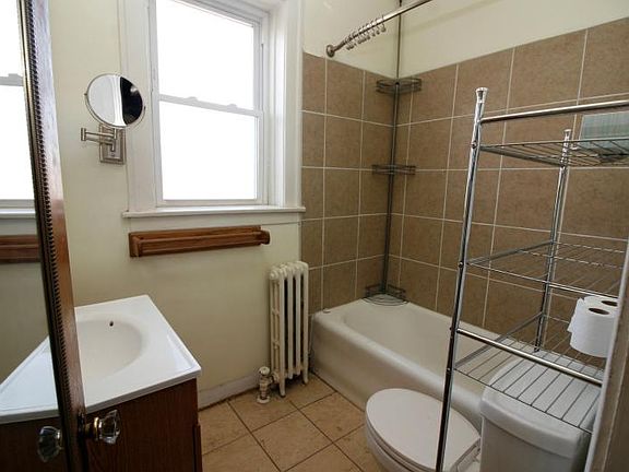 4th image of 5204 W Schubert Ave #2E