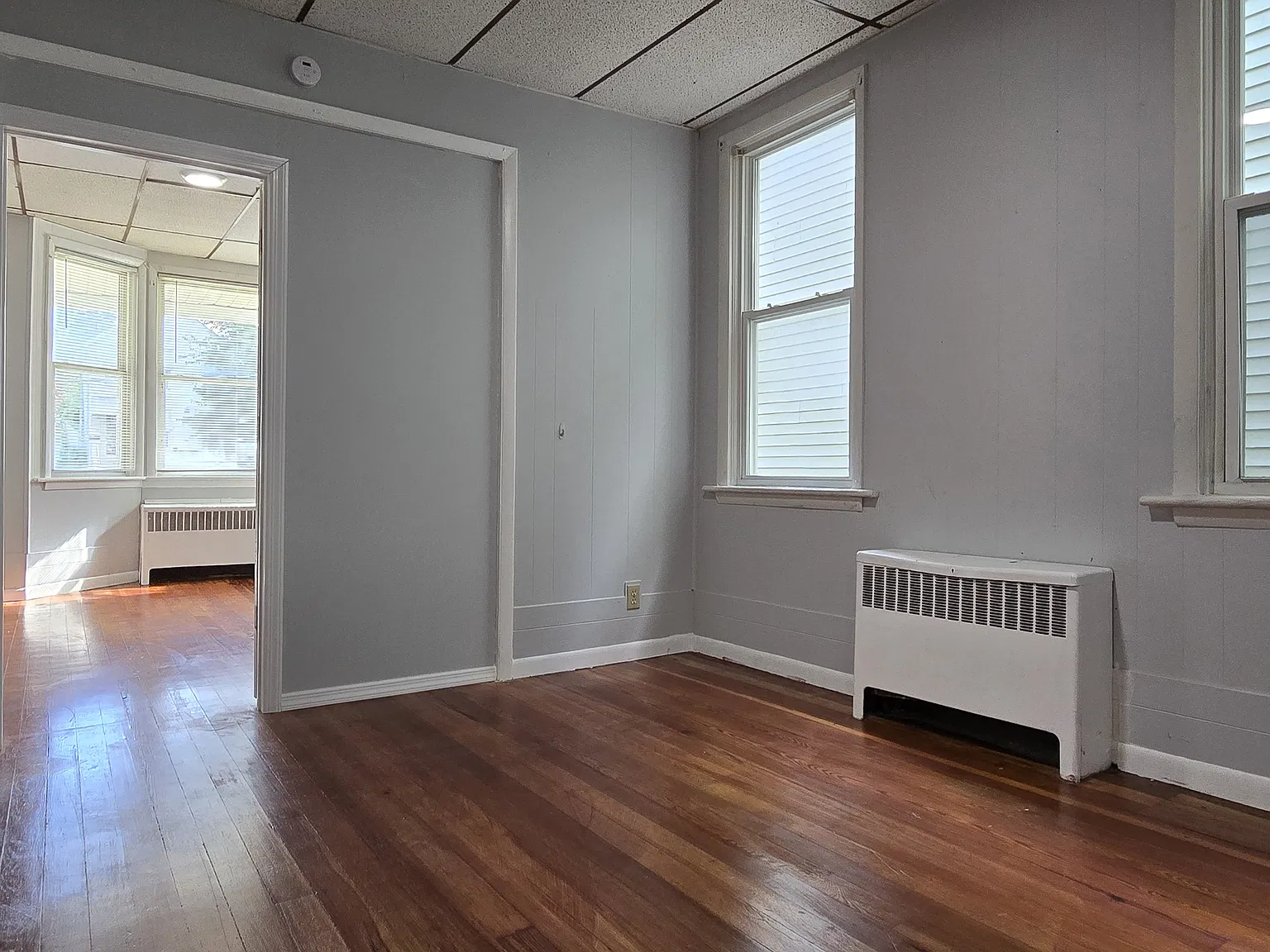 3 bed, 1025 sqft, $1,650 — Photo 4