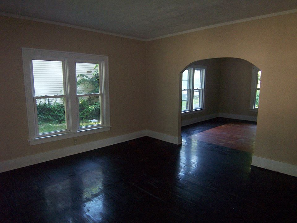1st image of 2614 Chambers St