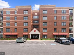 600 McKinsey Park Dr APT 402, Severna Park, MD