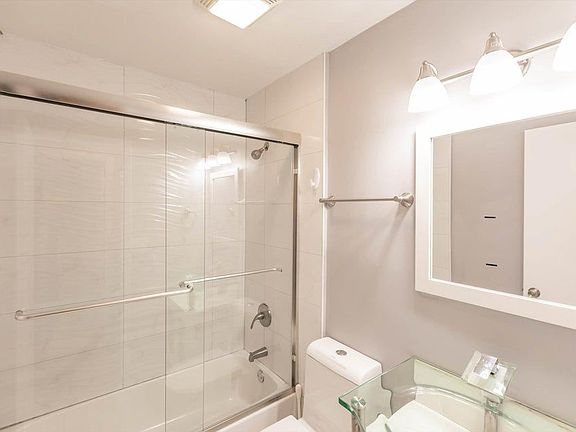 5th image of 1786 SW 22nd St APT 2