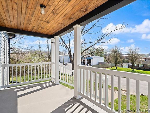 3rd image of 118 W Thornton Street