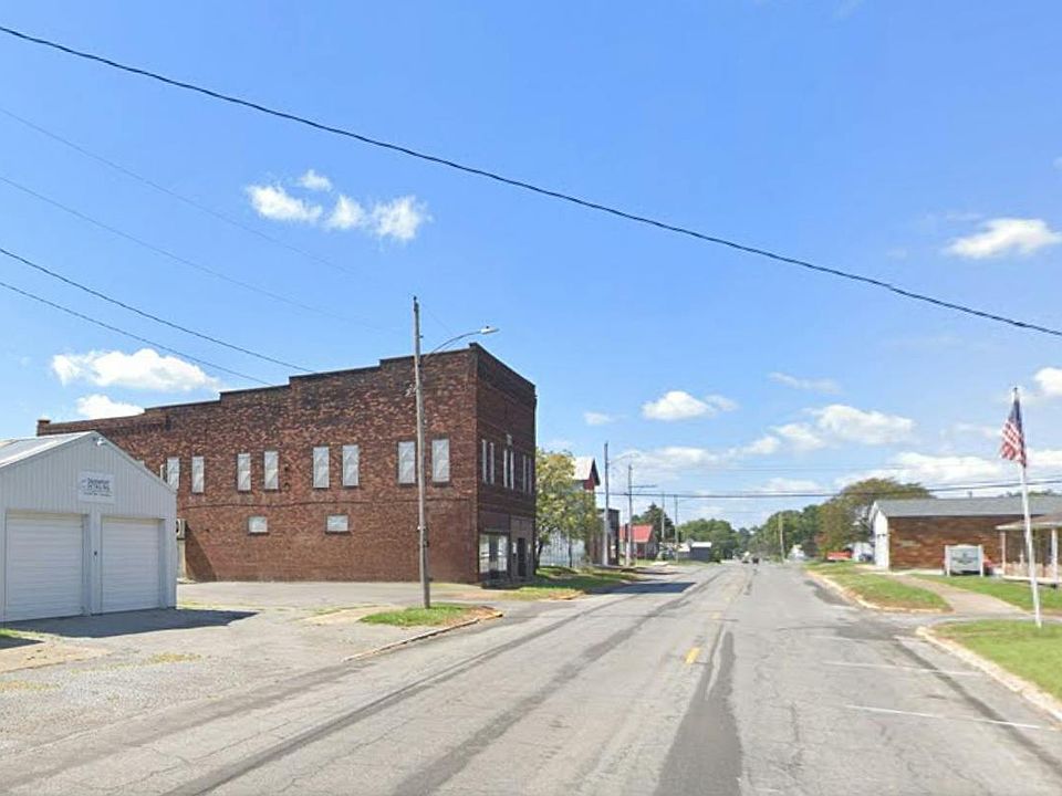 1st image of 1701 Locust St