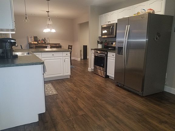 3rd image of 1034 Driftwood Ave