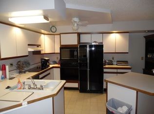 1133 N 7th St APT 604, Rochelle, IL 61068