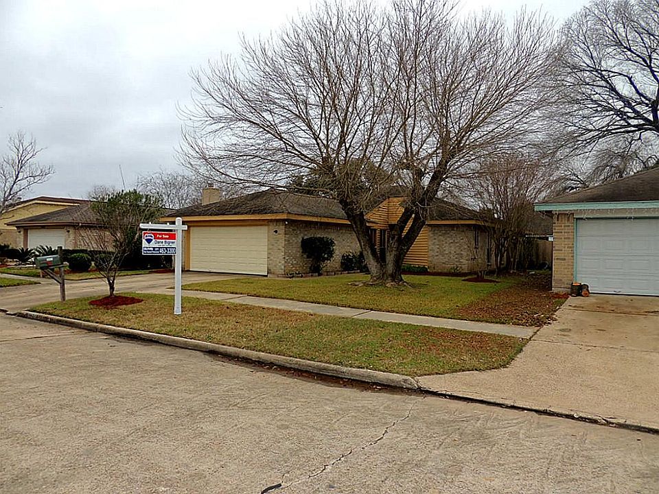 1st image of 17531 Davenway Dr